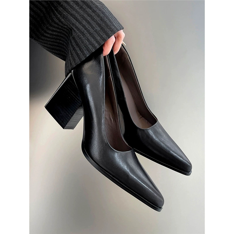 Escarpins de base concis pour  - Court Heel Pointed avis et prix