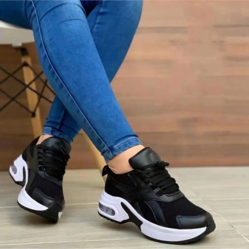 Baskets à semelle compensée et - Women Shoes Skechers avis et prix
